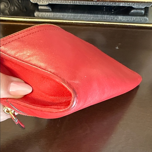 Coach Vintage orange Red smooth leather Wristlet - Picture 4 of 8